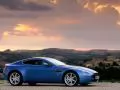 Aston Martin Vantage-V8