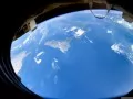 �����