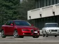 обои для рабочего стола: «Две Alfa Romeo 159 разных лет»