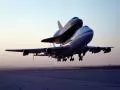 обои для рабочего стола: «Боинг 747 с Шаттлом»
