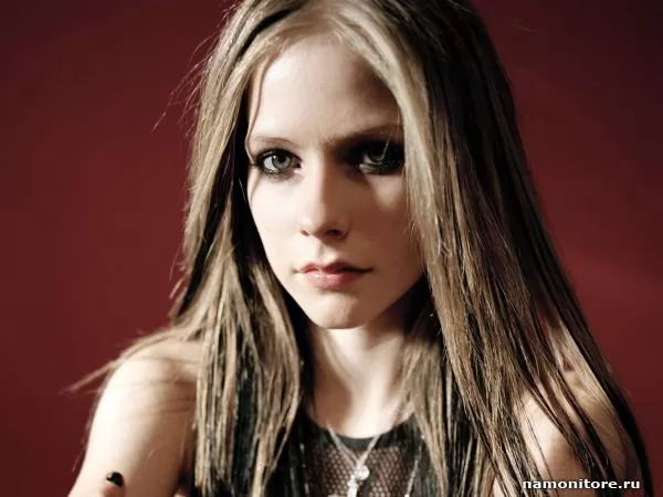Аврил Лавин / Avril Lavigne 32, Аврил Лавин