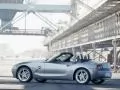 обои для рабочего стола: «BMW Z4 в порту»