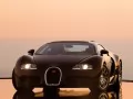 выбранное изображение: «Bugatti Veyron»