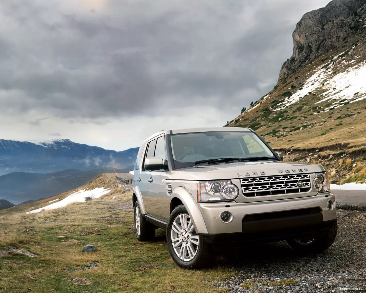 Land Rover Discovery 4   , Land Rover, , , ,  