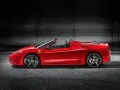 выбранное изображение: «Ferrari Scuderia Spider 16M сбоку»
