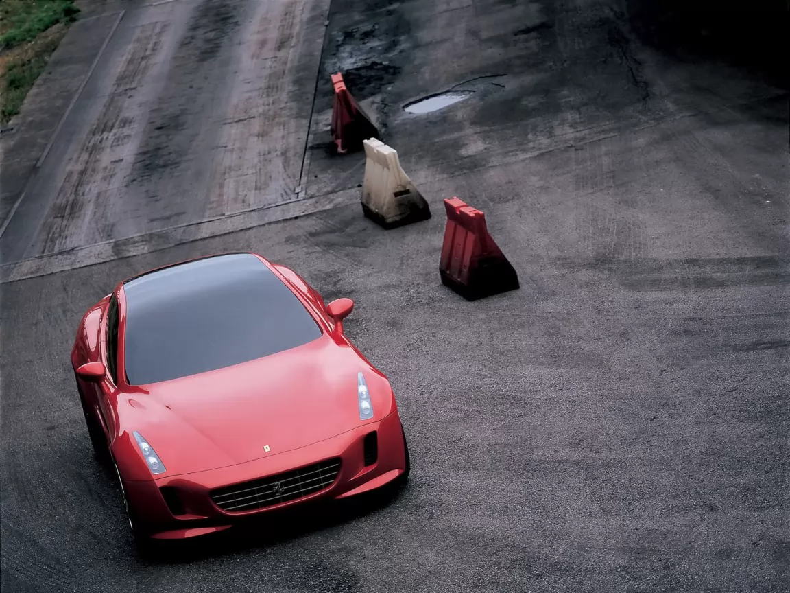 Красная Ferrari, тёмно-серый задний план, Ferrari, автомобили, концепт, красное, серое, техника х