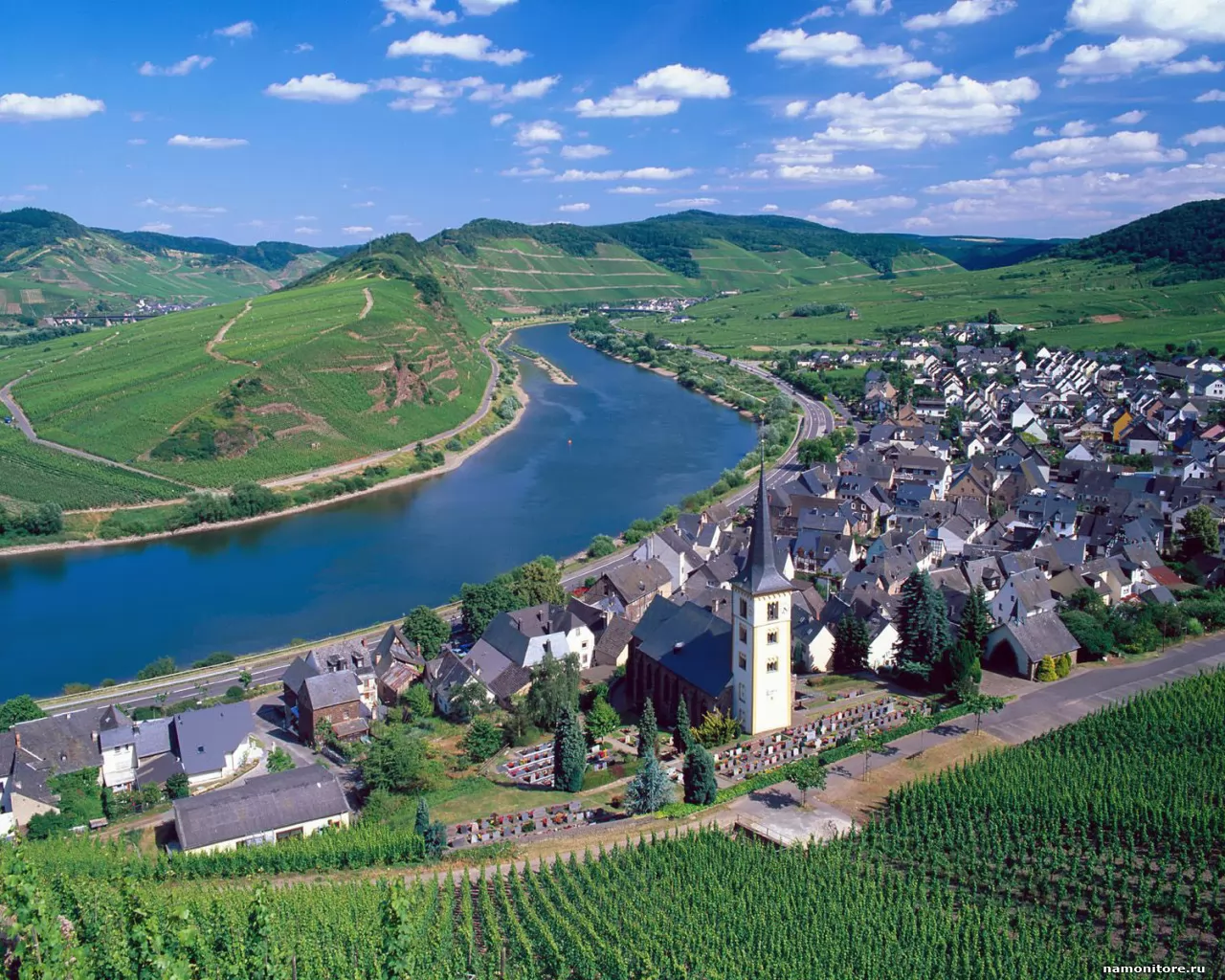 . City of Bremm and Moselle River, ,   , , ,  