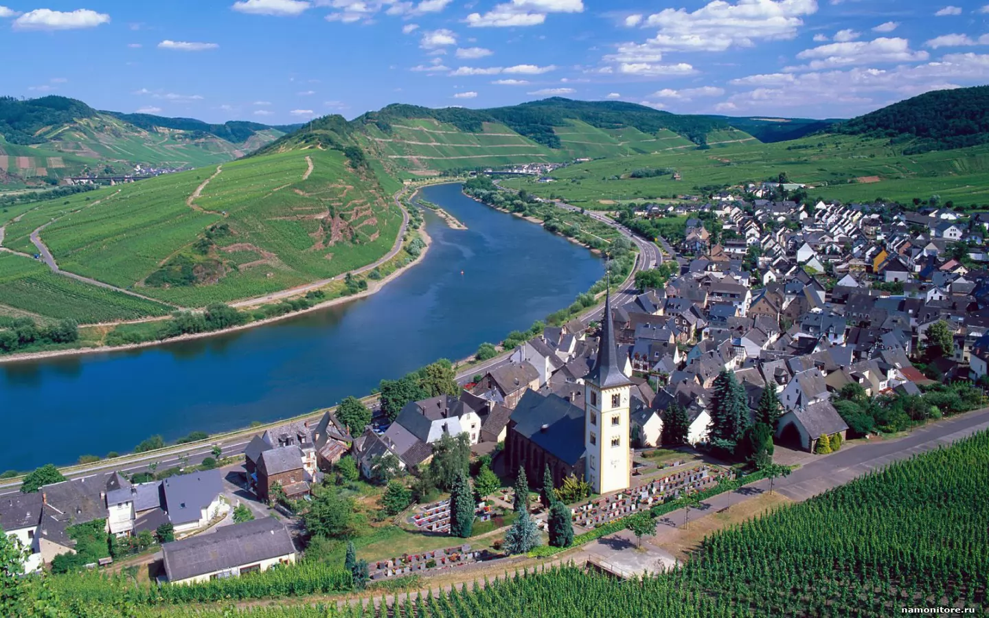 . City of Bremm and Moselle River, ,   , , ,  