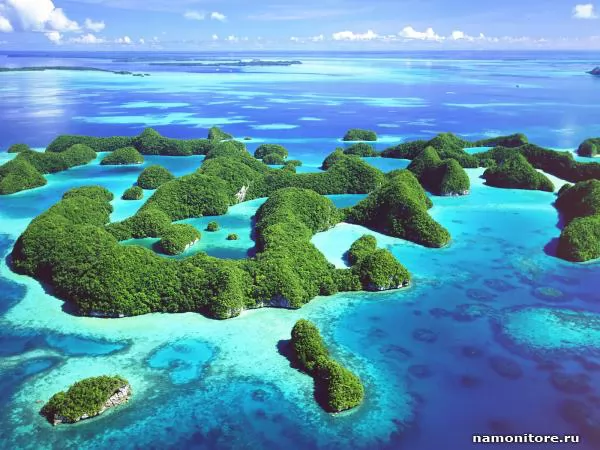Islets in a lagoon, Islands, tropics
