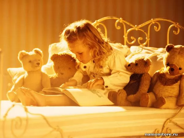 Girl with teddy bears, Children