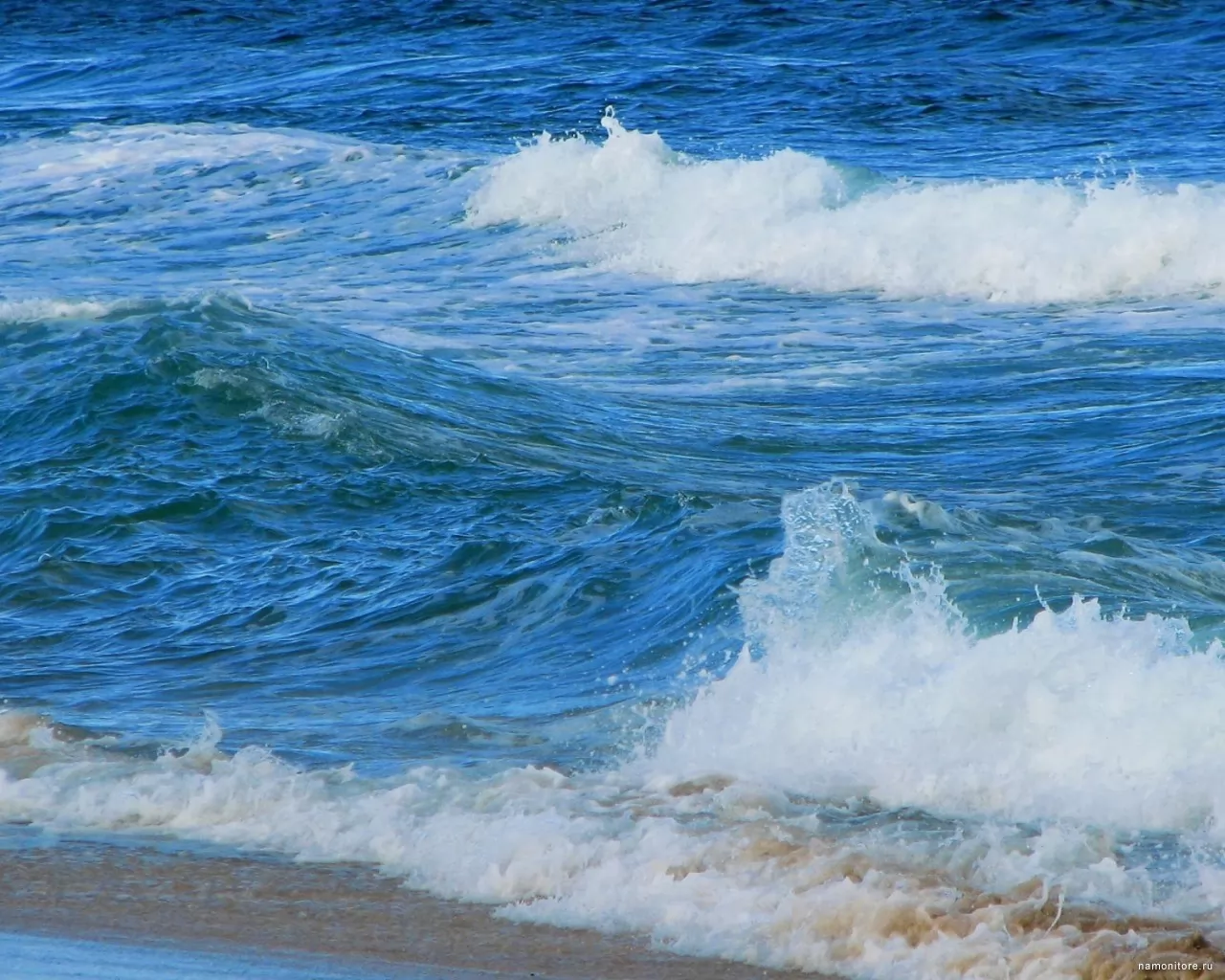 Волна какое море. Небольшие волны на море. Небольшие морские волны. Мелкие волны. Море волна маленькая.