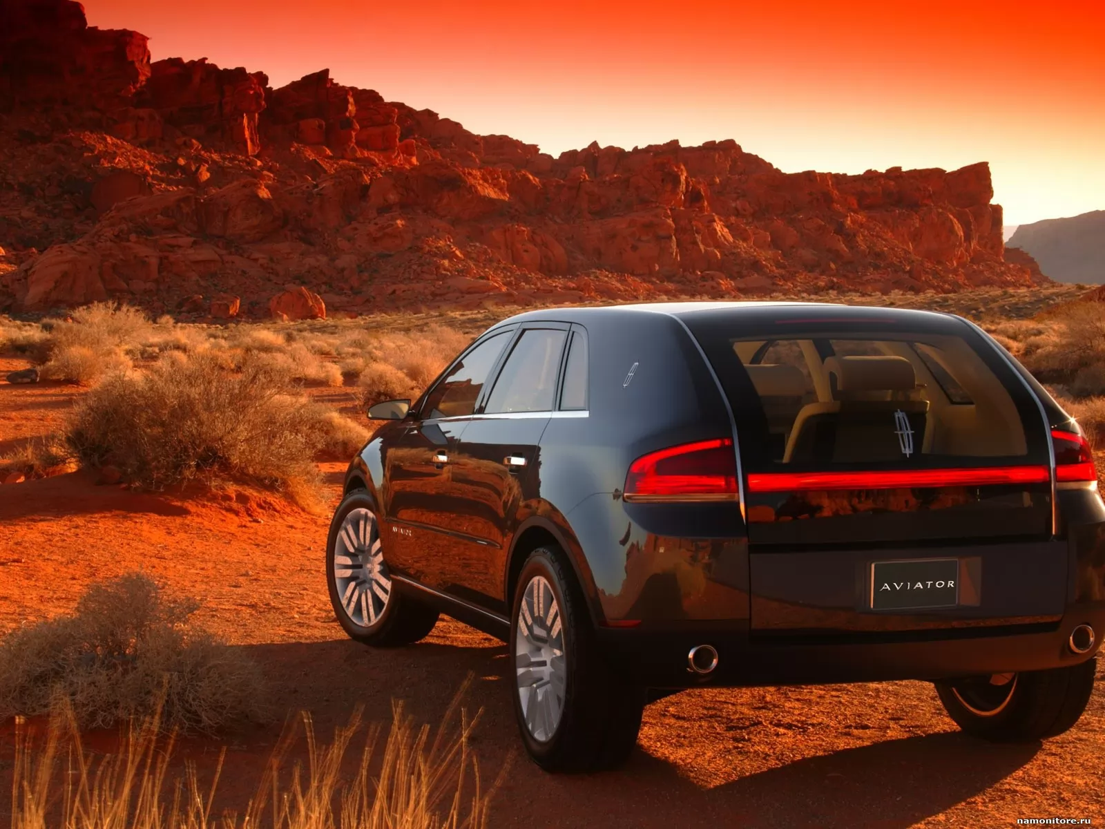 Lincoln Next-Generation-Aviator-Concept в скалах каньона, Lincoln, автомобили, каньон, коричневое, оранжевое, техника х