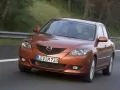  : Mazda 3-Axela  