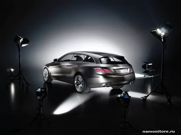 Mercedes-Benz Fascination Concept in a photographic studio, Mercedes-Benz