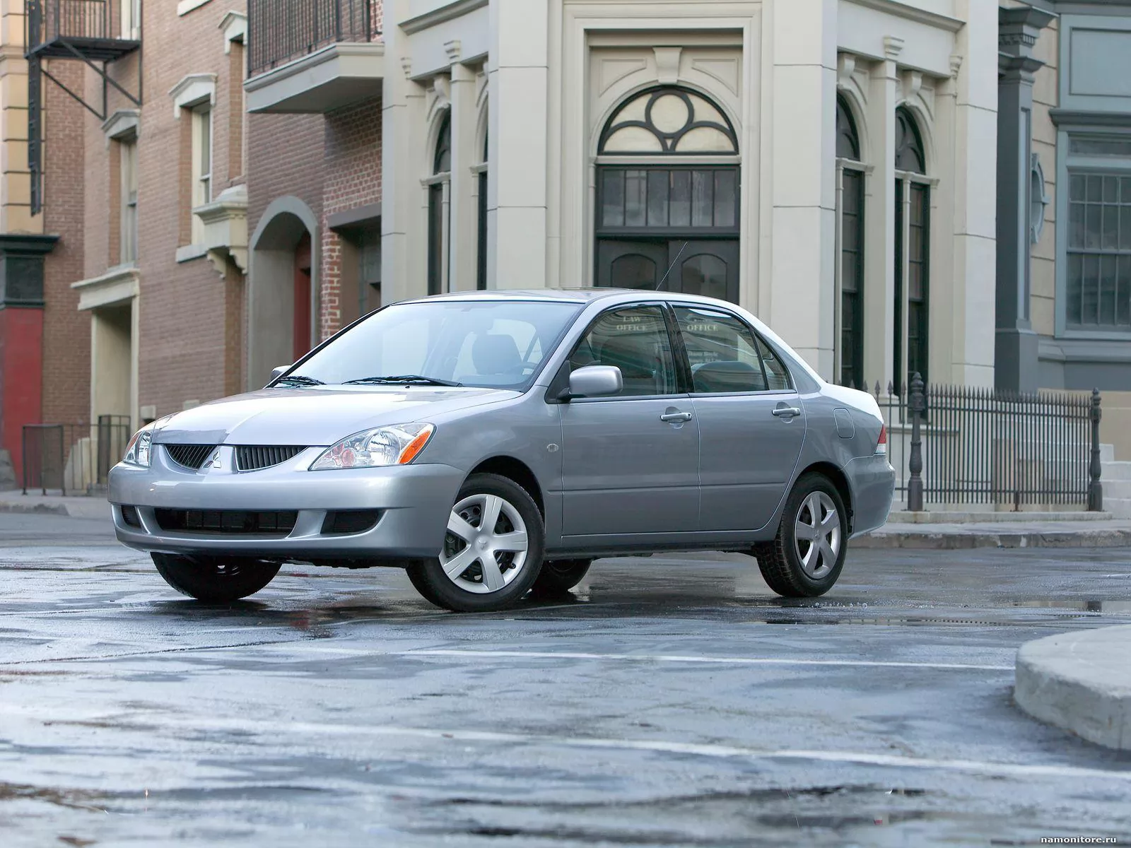 Mitsubishi Lancer 10 старый