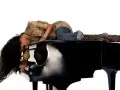    : Alicia Keys