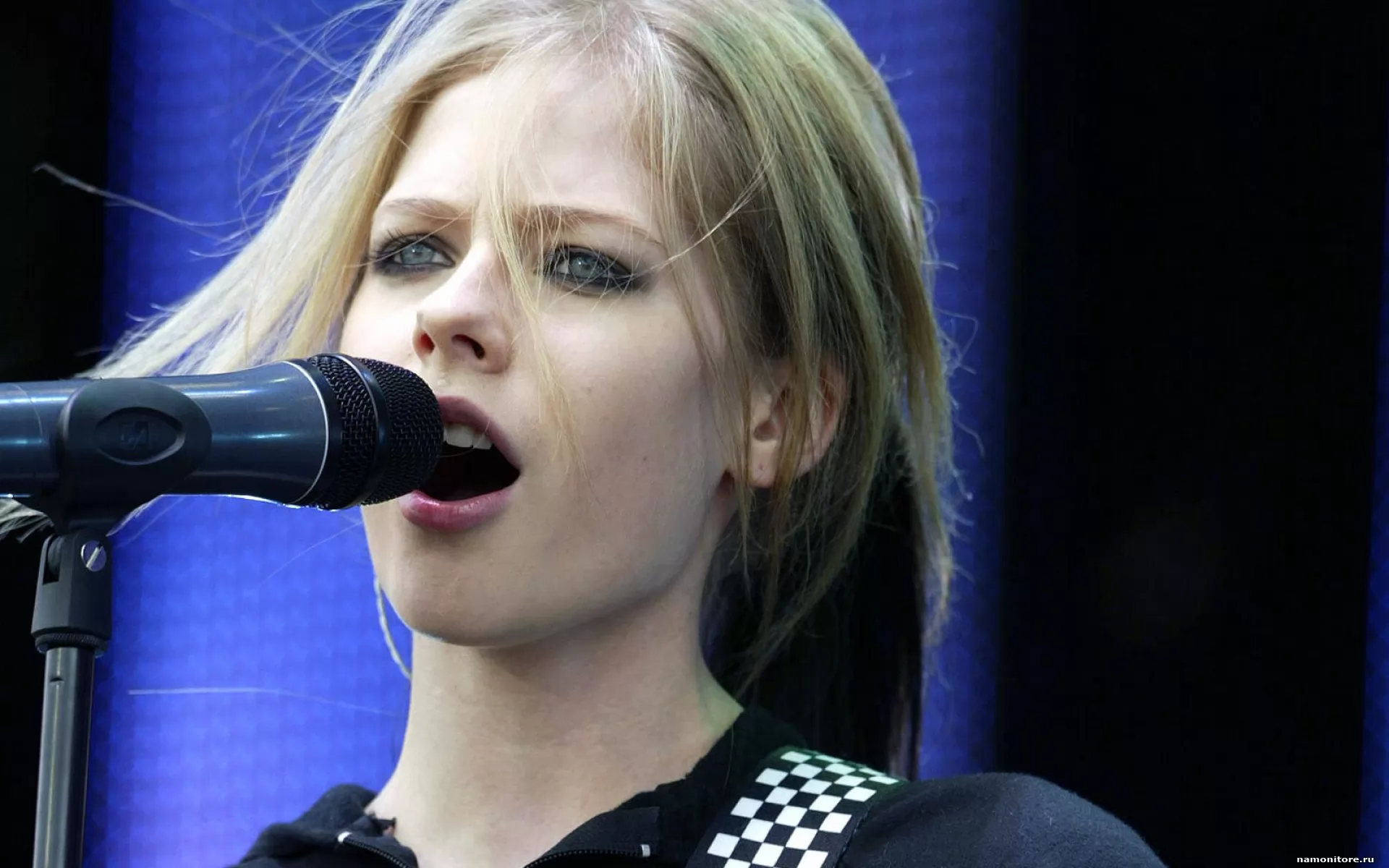 Avril Lavigne    ,  , , , , ,  
