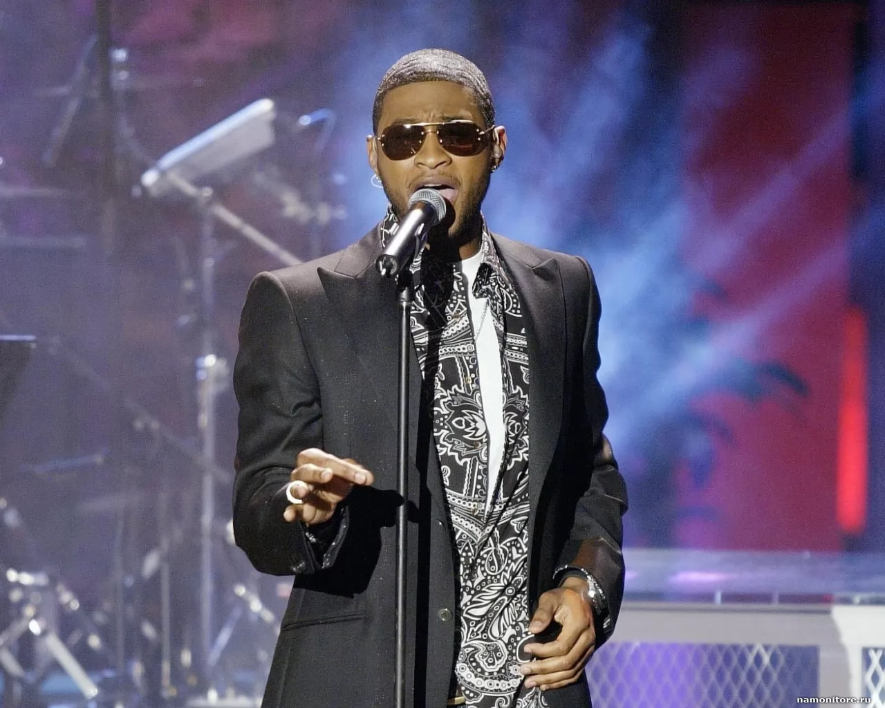 Песня х л. Usher "Usher. Versus (CD)". Песня Usher.