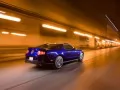 выбранное изображение: «Ford Mustang на ночной дороге»