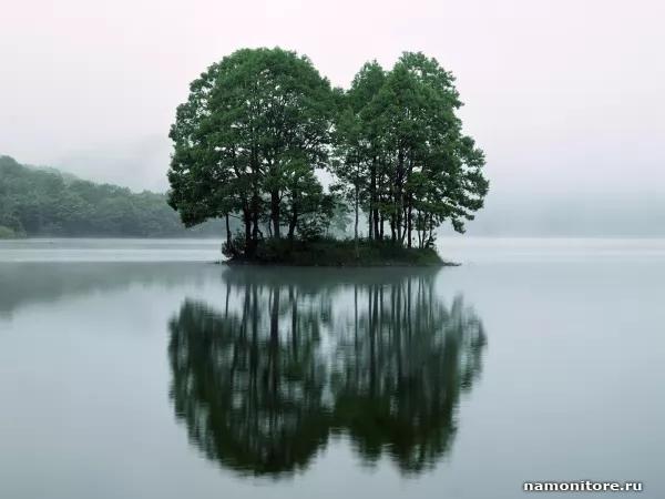 Япония. Lake Sohara, Fukushima, Природа