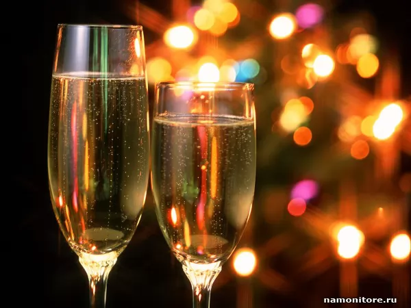 Бокалы с шампанским, Новый год
