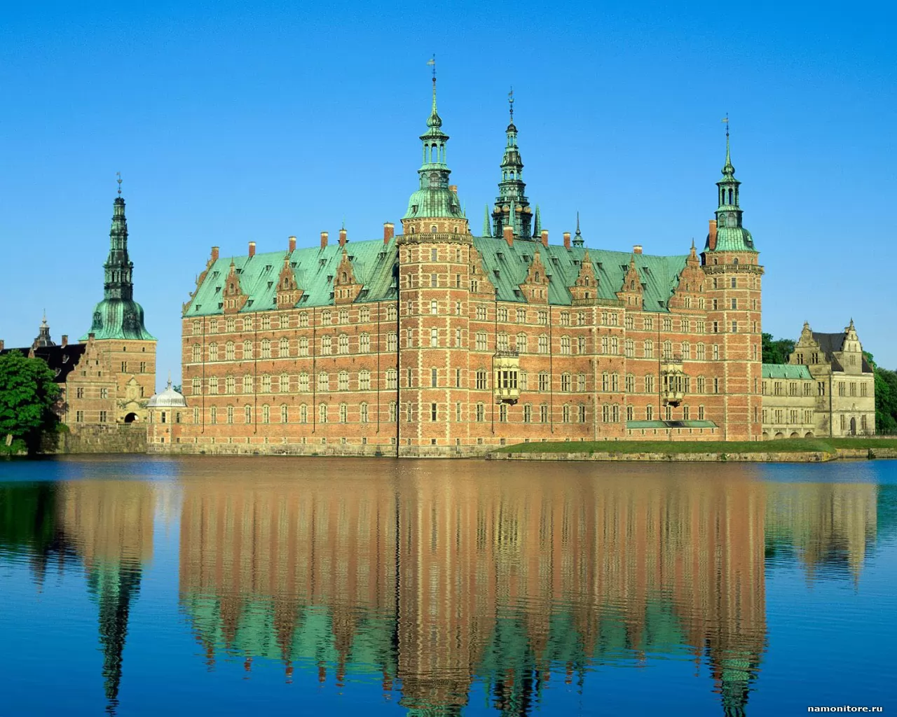 . Frederiksborg Castle,   , , ,  