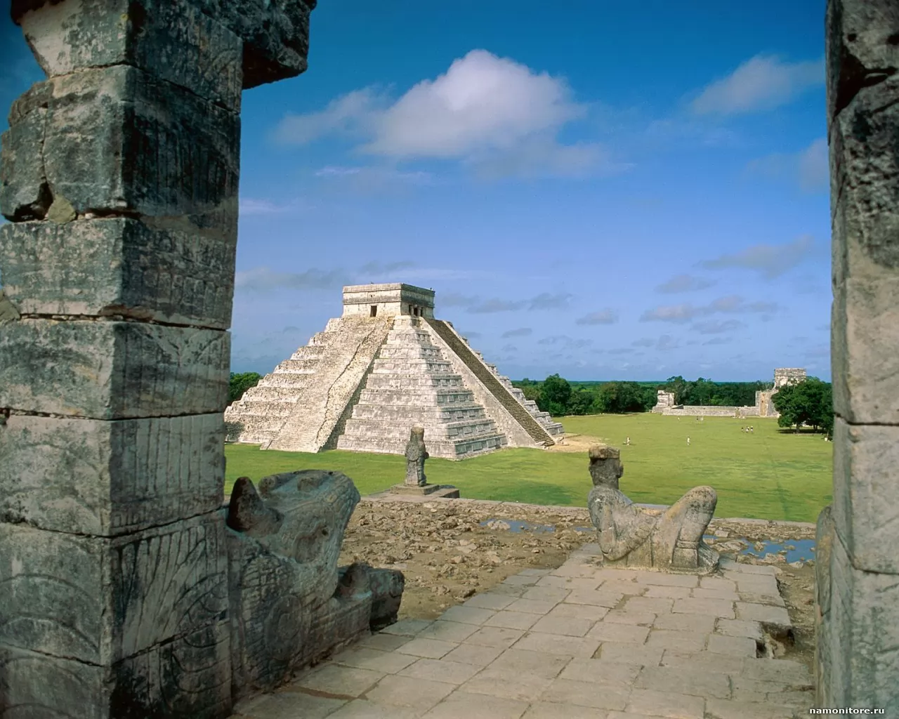 . El Castillo, Chichen Itza (Mayan Toltec),    