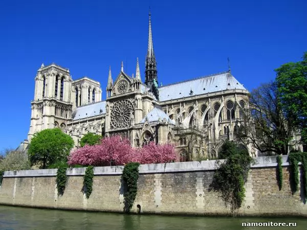 Notre-Dame de Paris, Города и страны