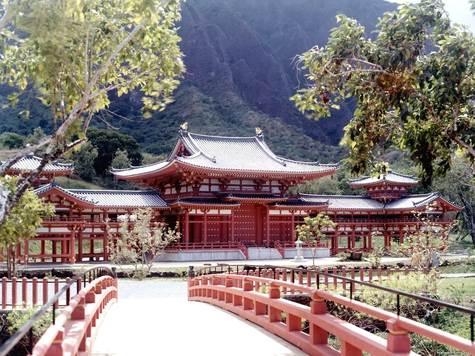 Буддийский храм бёдо-ин Япония, 998 г