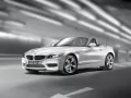 выбранное изображение: «BMW Z4 мчится по тоннелю»