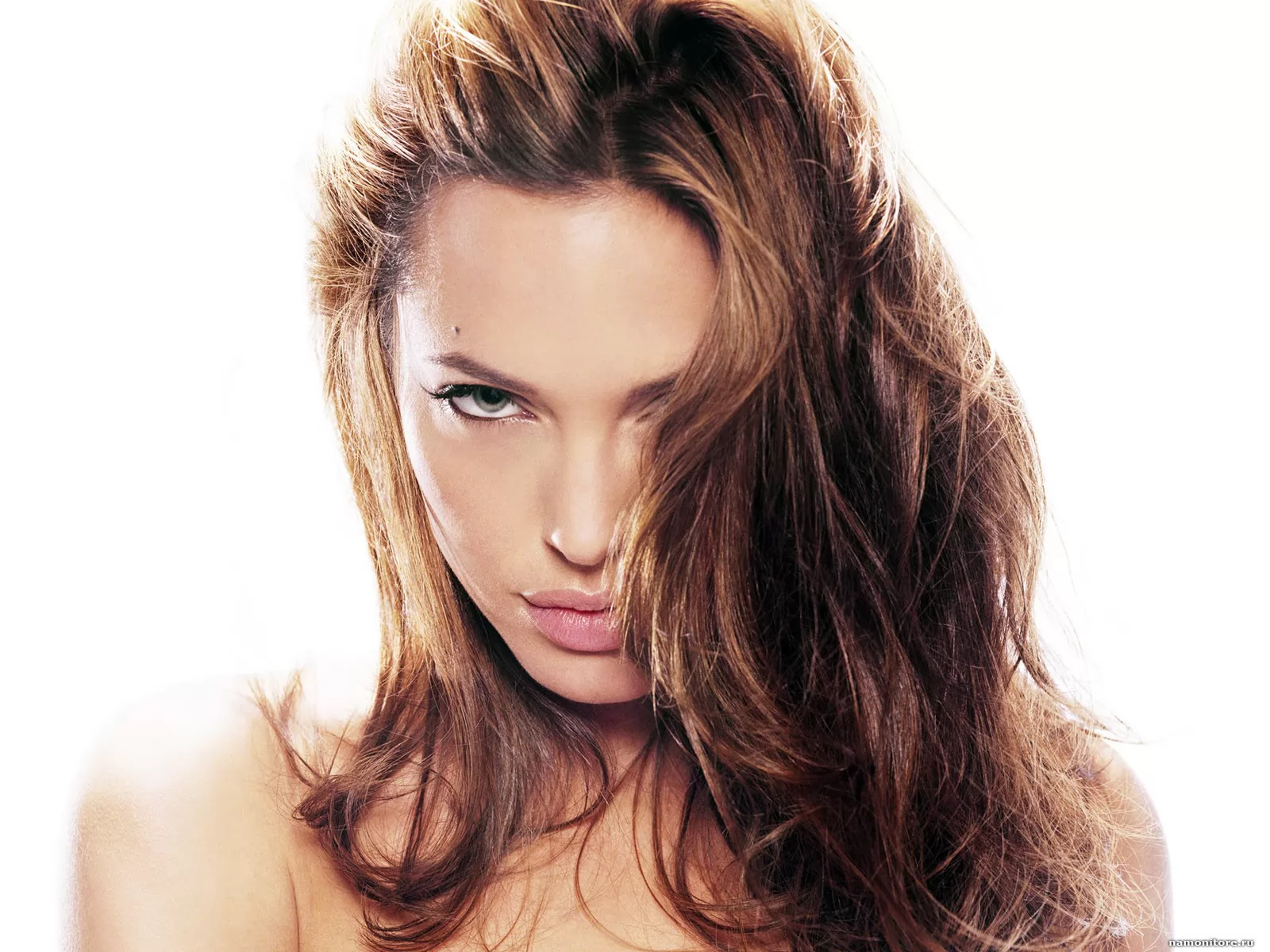 Angelina Jolie, Анджелина Джоли, белое, девушки, знаменитости, портрет х