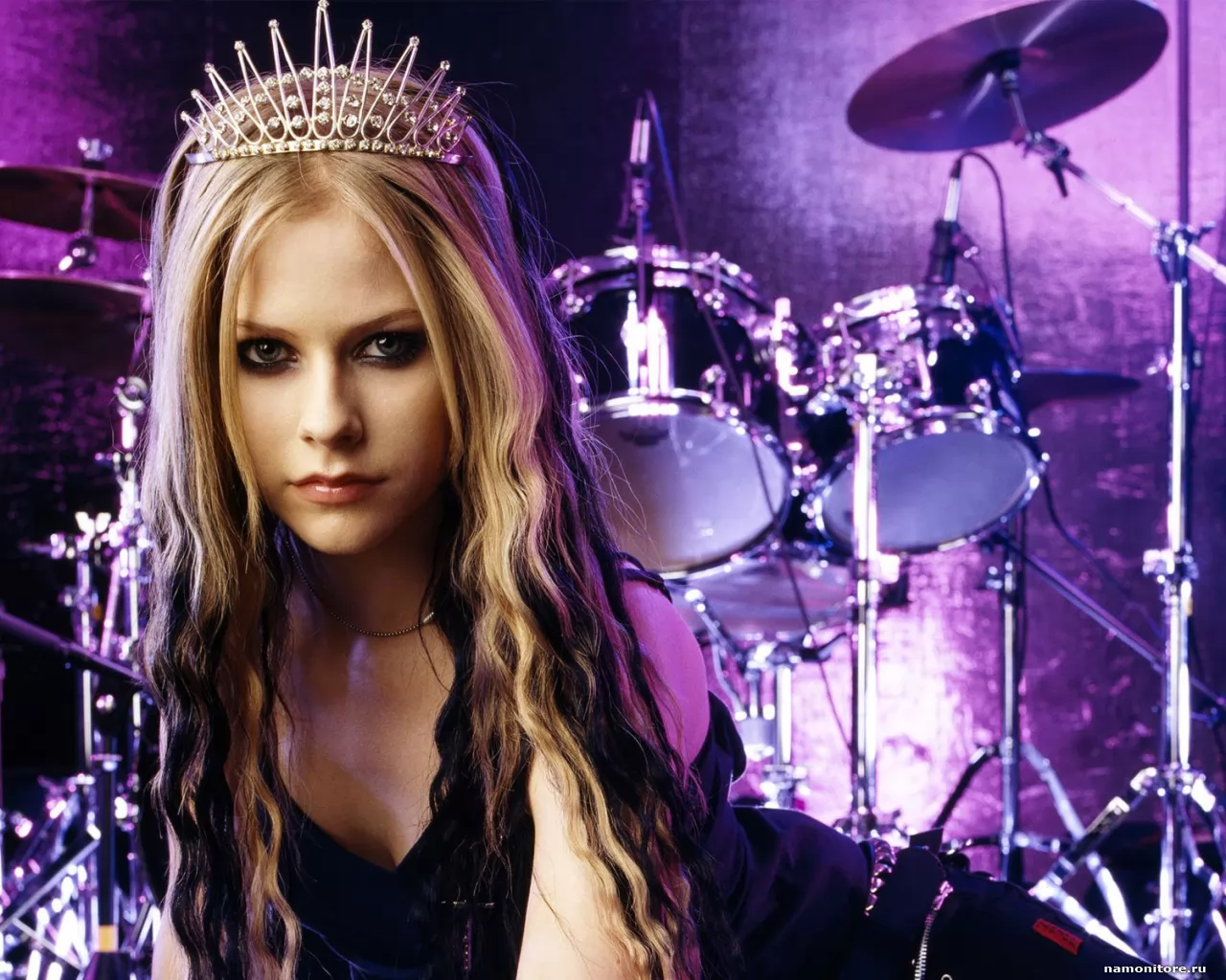 Avril Lavigne, Аврил Лавин, блондинки, девушки, знаменитости, музыка, сиреневое х