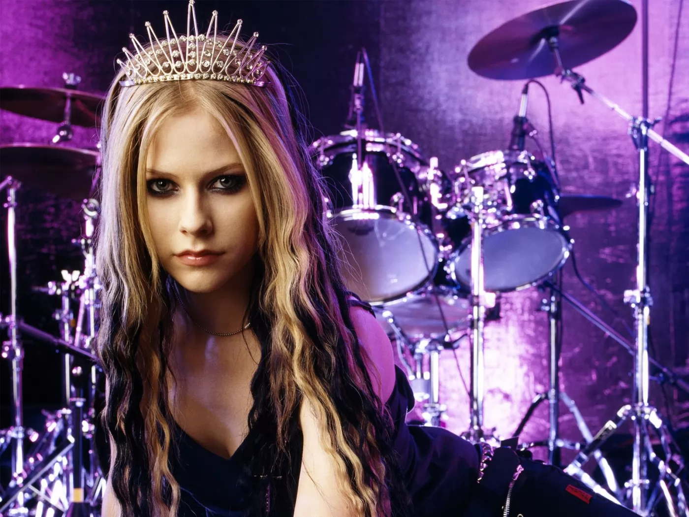 Avril Lavigne, Аврил Лавин, блондинки, девушки, знаменитости, музыка, сиреневое х