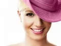 current picture: «Britney Spears in a violet hat»
